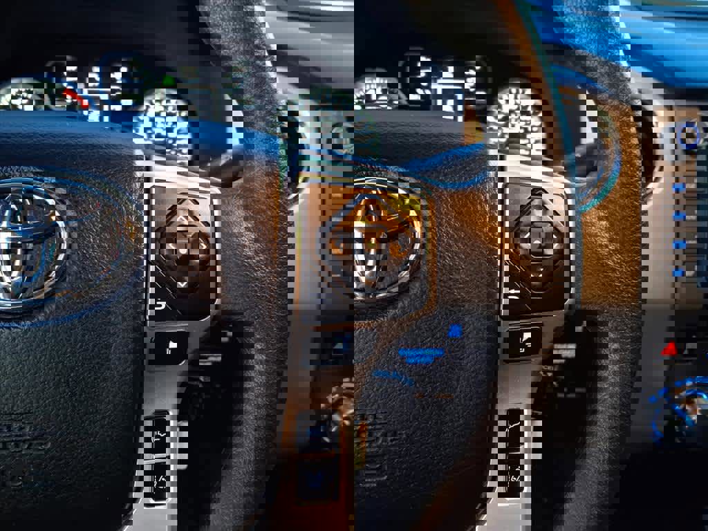 Used 2021 Toyota Tundra SR5 image 11