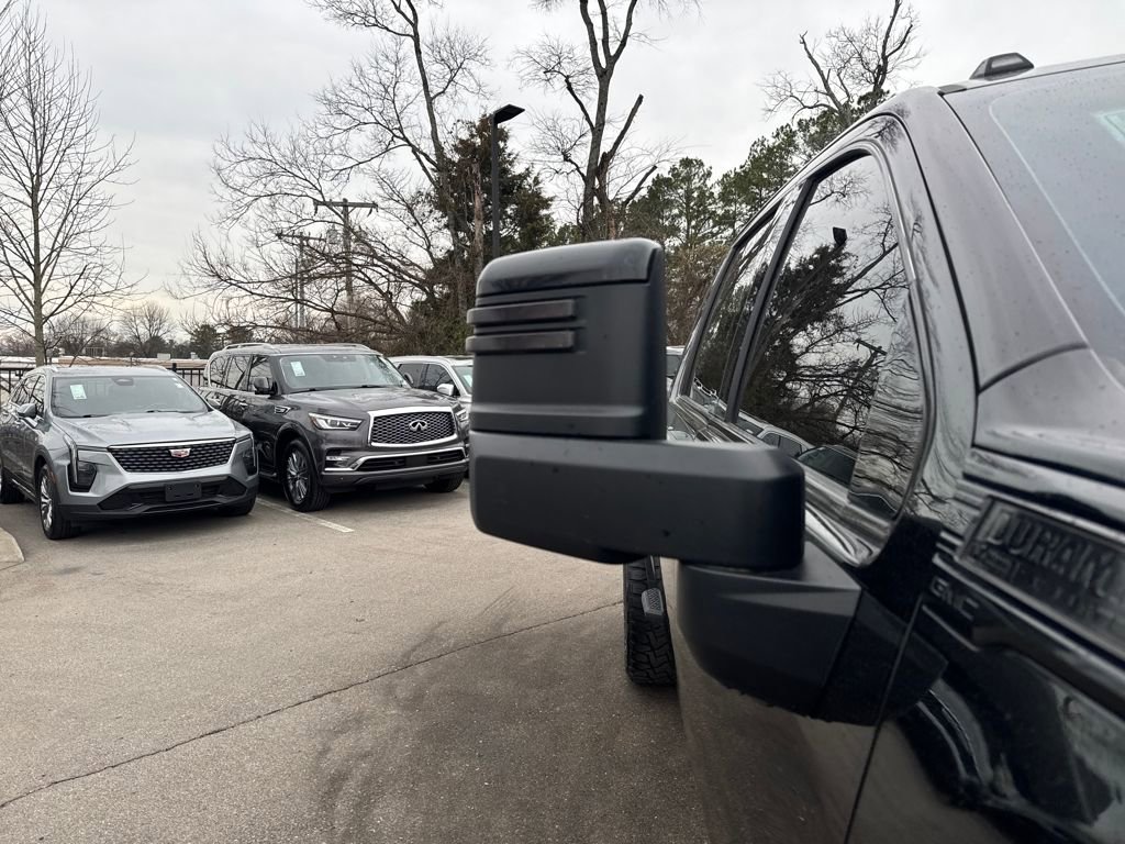 Used 2022 GMC Sierra 3500 Denali w/ Denali Black Diamond Edition image 40