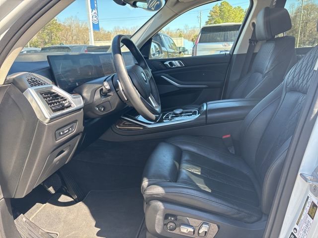 Used 2025 BMW X7 xDrive40i image 9