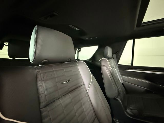 New 2026 Cadillac Escalade V w/ LPO, ONYX Package image 55