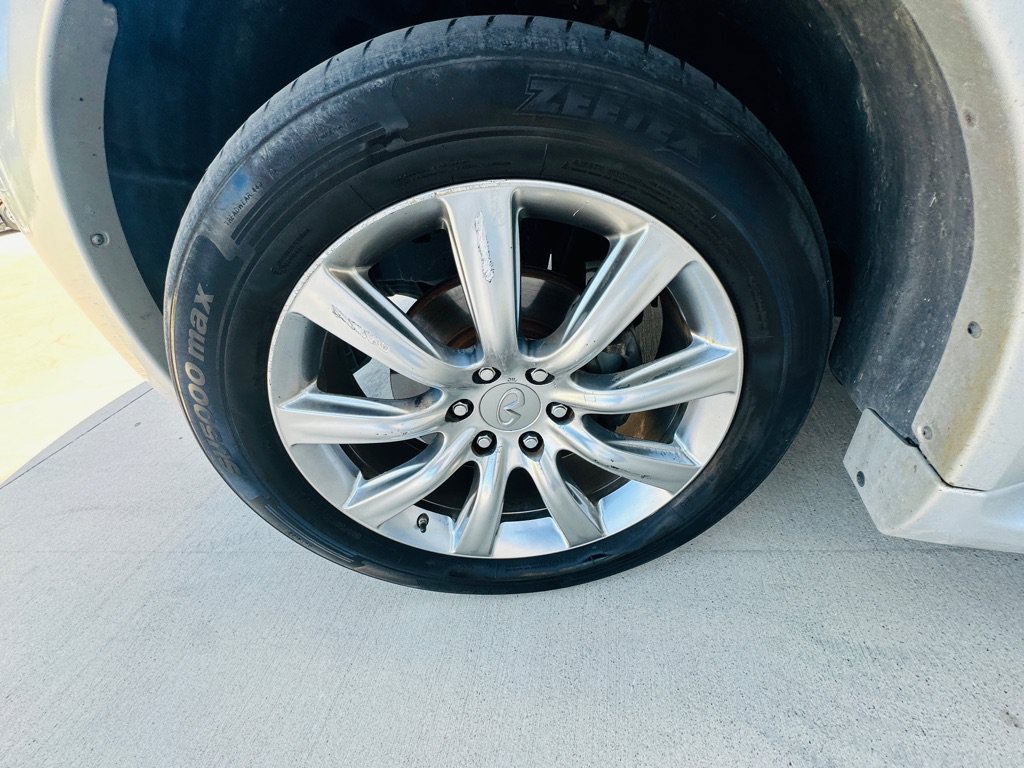 Used 2013 INFINITI QX56 2WD w/ Theater Pkg image 34