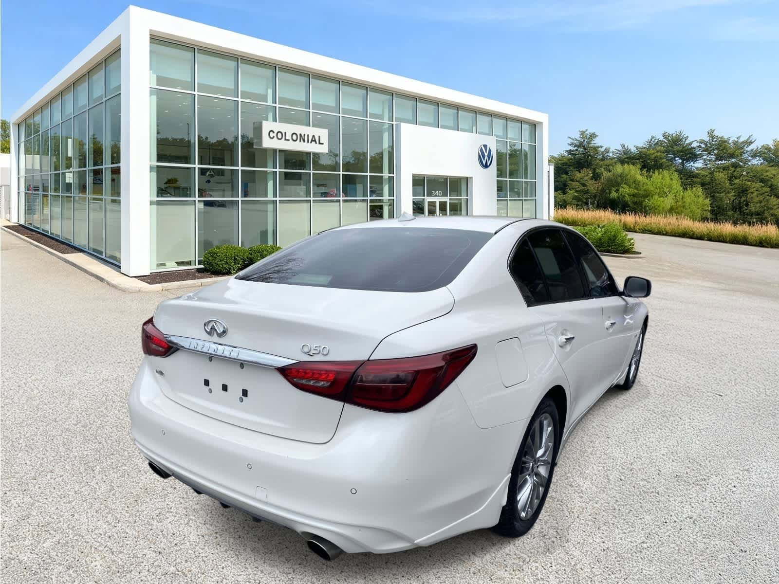 Used 2020 INFINITI Q50 Luxe w/ Essential Package (3.0T Luxe) AWD/4WD image 5