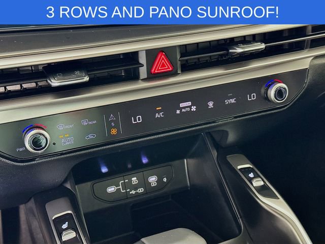 Used 2025 Kia Sorento S w/ Panoramic Sunroof Package image 16