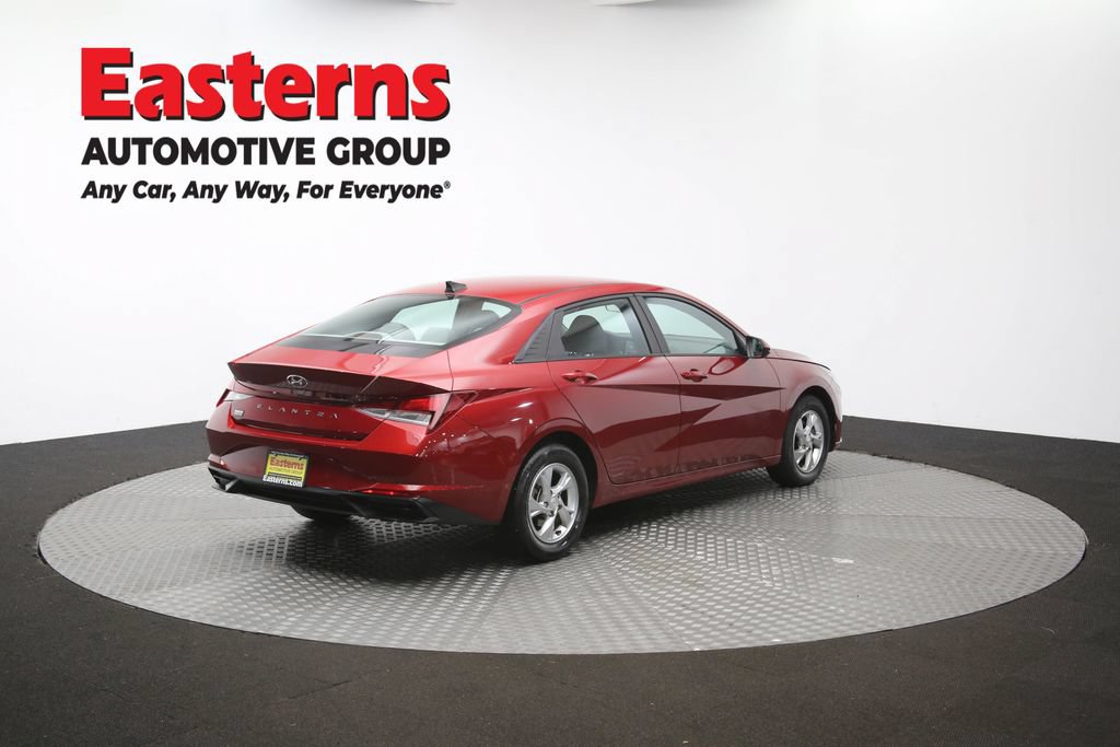 Used 2023 Hyundai Elantra SE FWD image 40