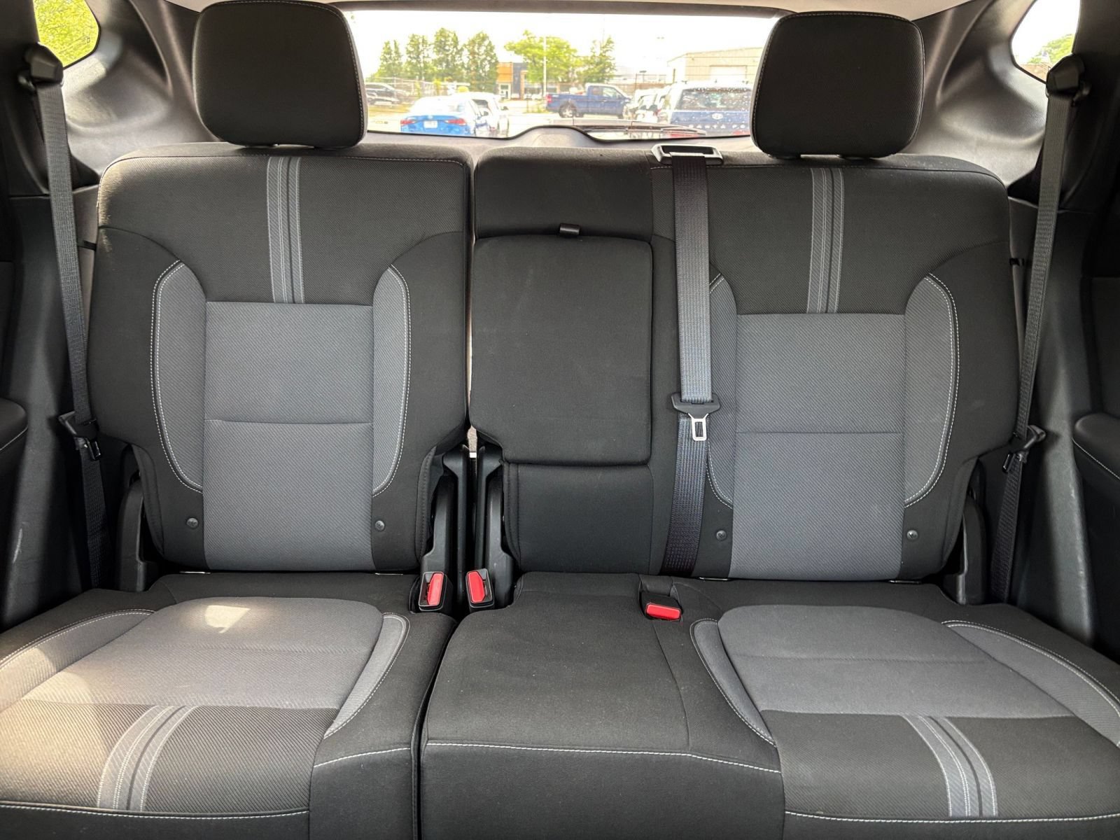 Used 2025 Chevrolet Blazer LT FWD image 39