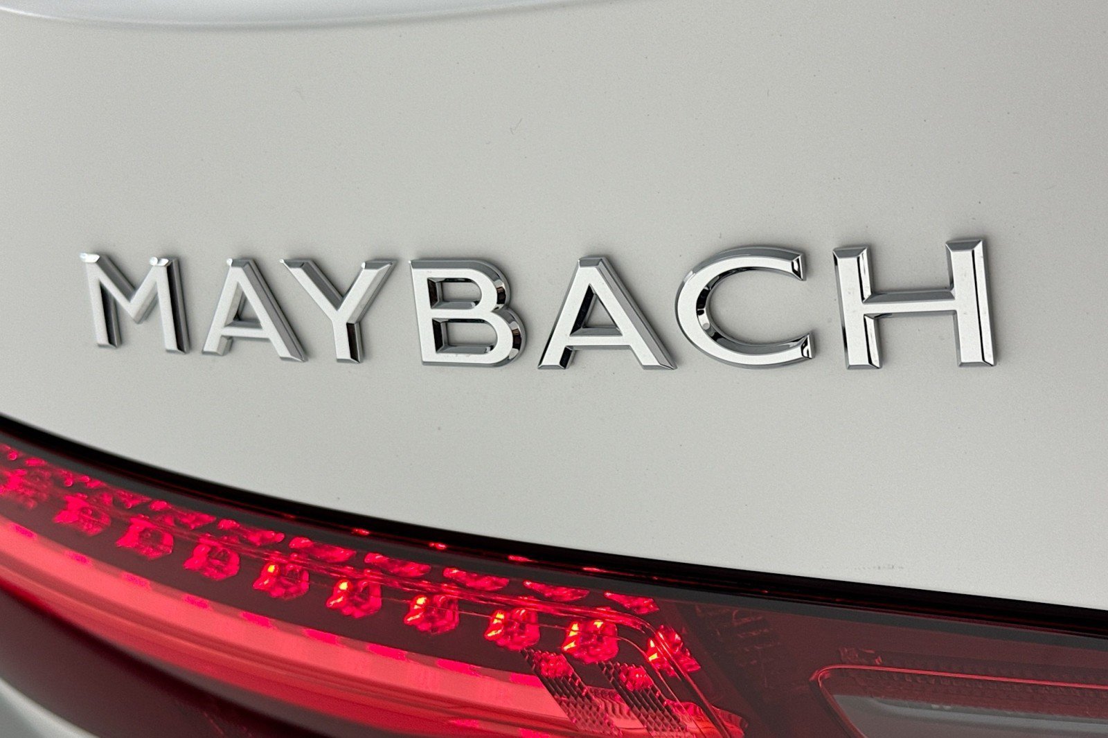 New 2026 Mercedes-Benz Maybach SL 680 image 10