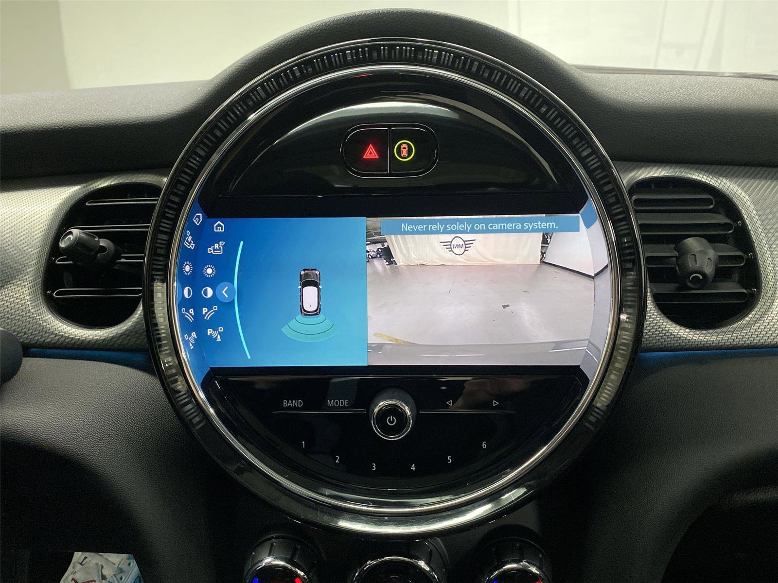 Certified 2022 MINI Cooper 4-Door Hardtop image 28