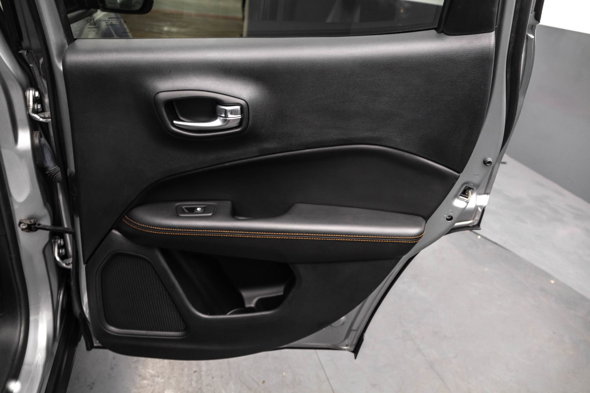 Used 2021 Jeep Compass Limited image 37