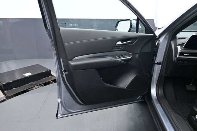 Used 2024 Cadillac XT4 Premium Luxury FWD image 12