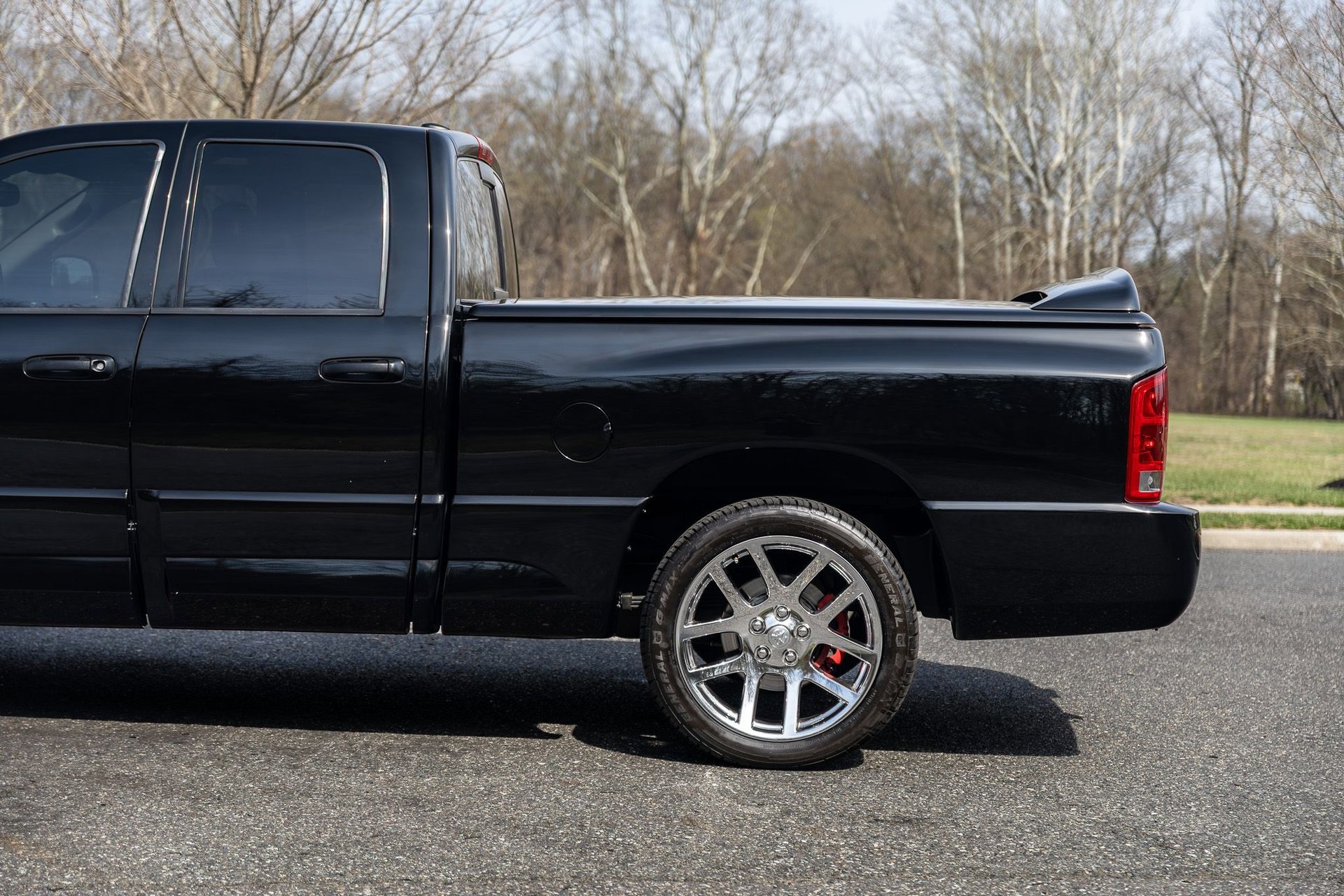 Used 2005 Dodge Ram 1500 Truck 2WD Quad Cab image 20