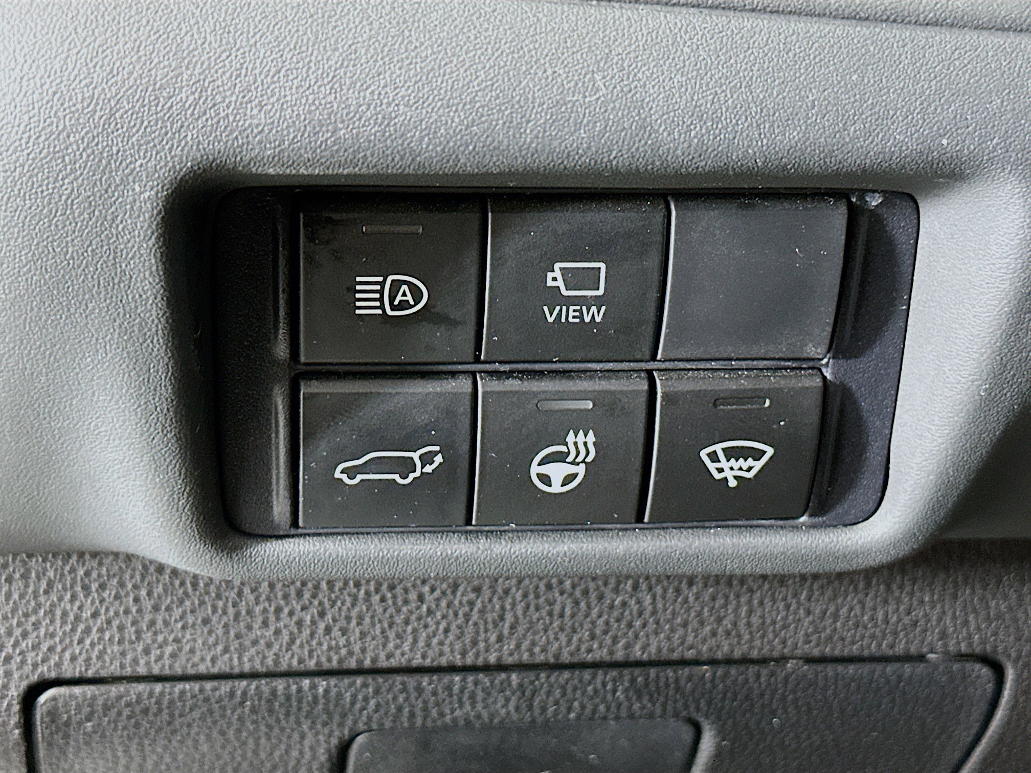 Used 2021 Toyota Highlander Limited image 17