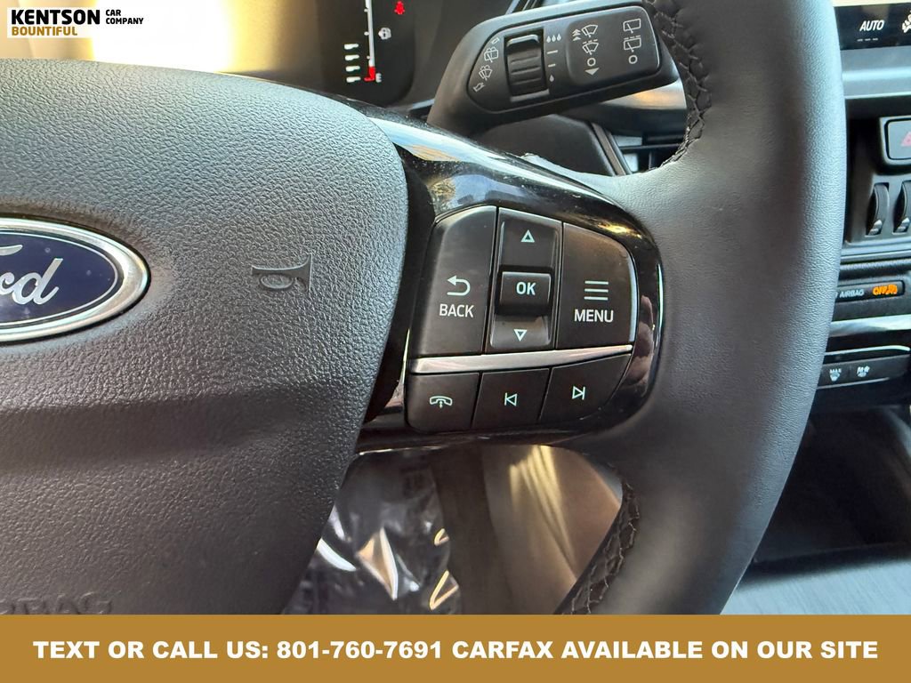 Used 2024 Ford Escape SE image 18