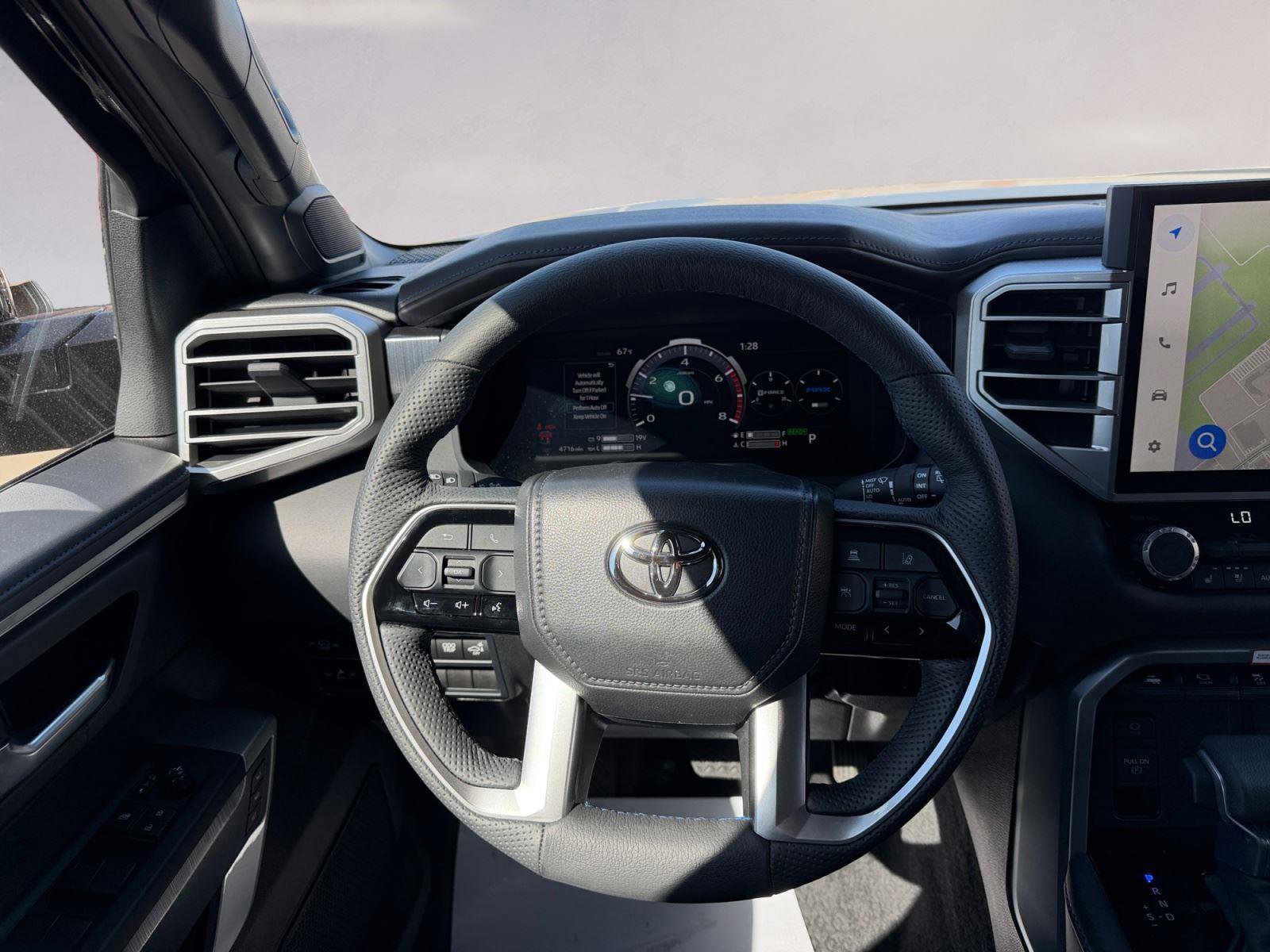 Used 2025 Toyota Sequoia Platinum image 12