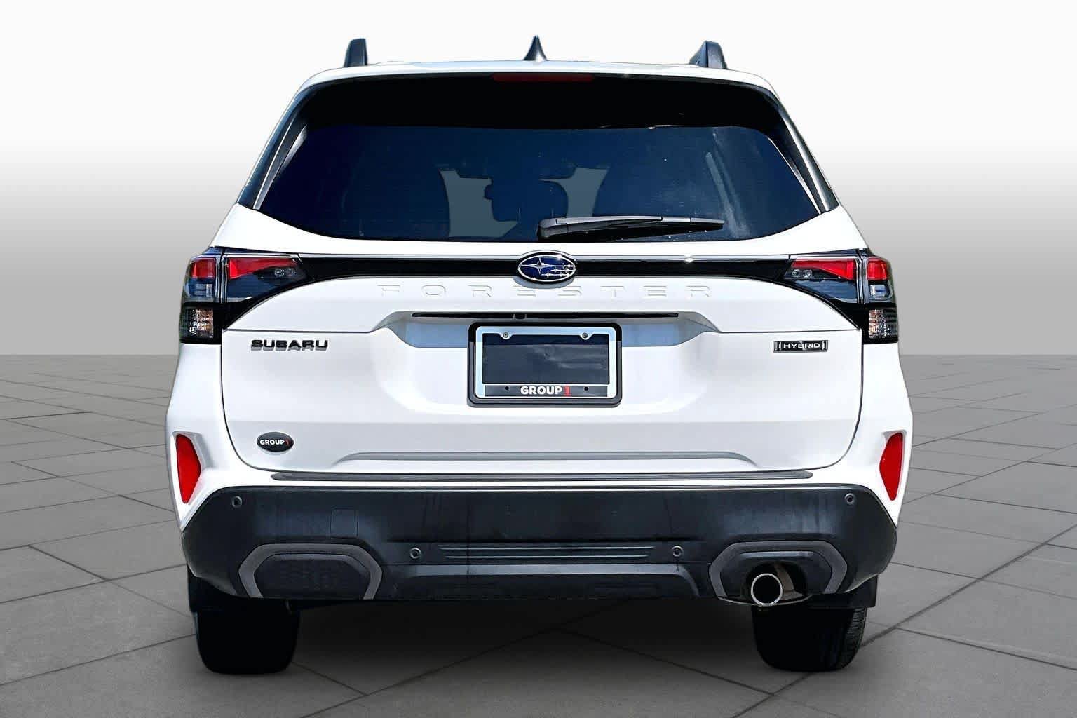 Used 2025 Subaru Forester Limited AWD/4WD image 5
