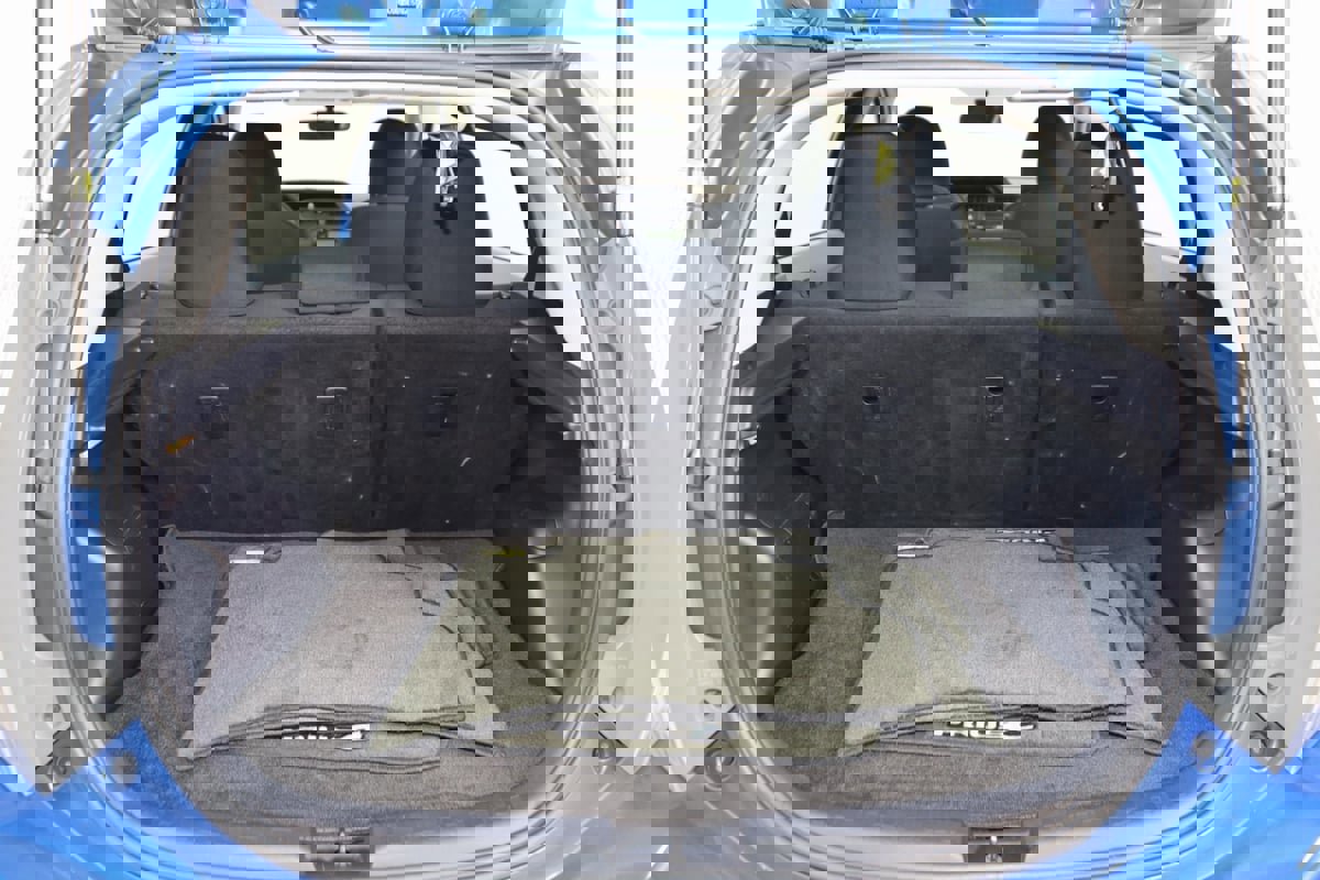 Used 2014 Toyota Prius C Two image 38