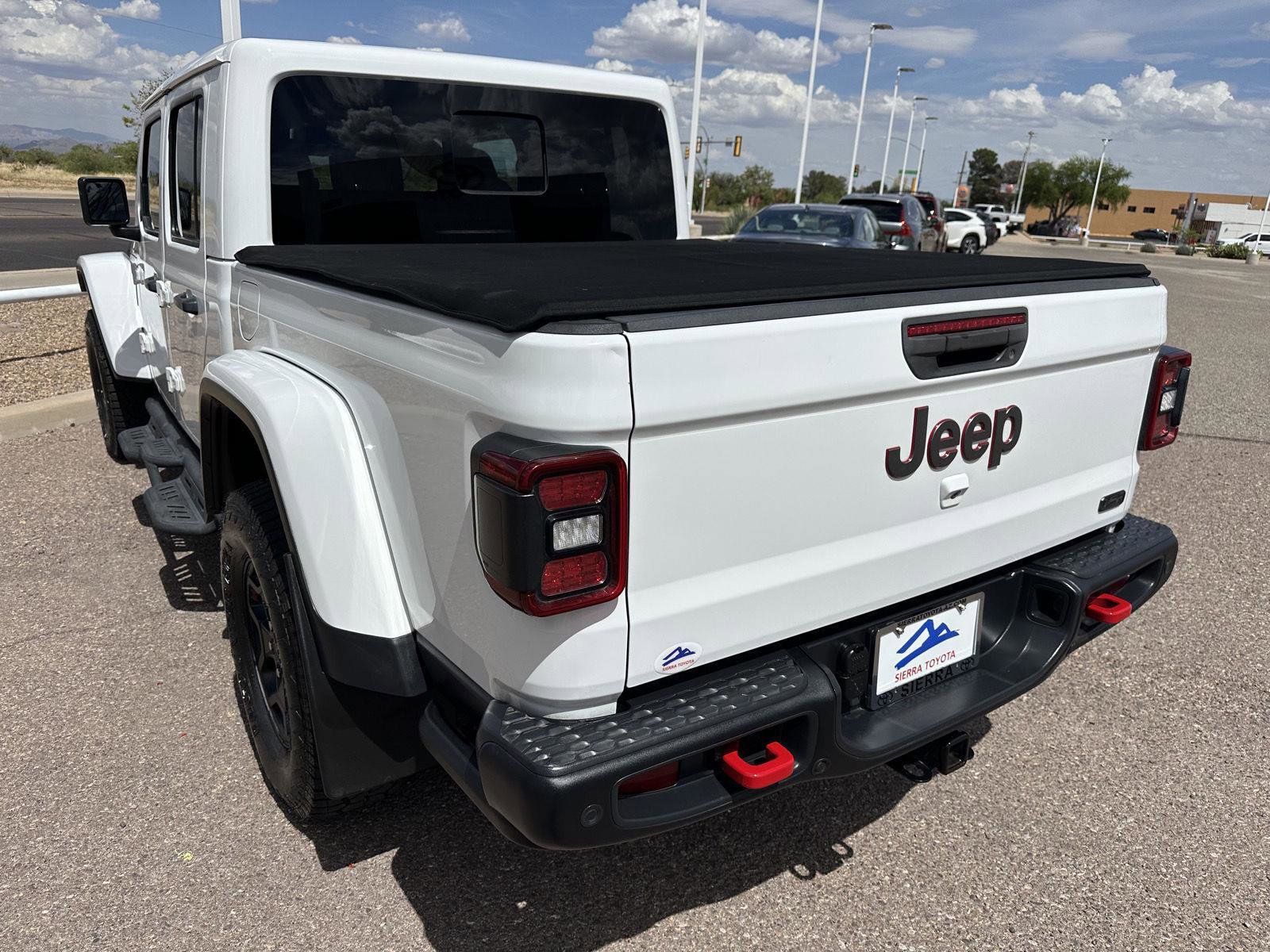 Used 2020 Jeep Gladiator Rubicon AWD/4WD image 4
