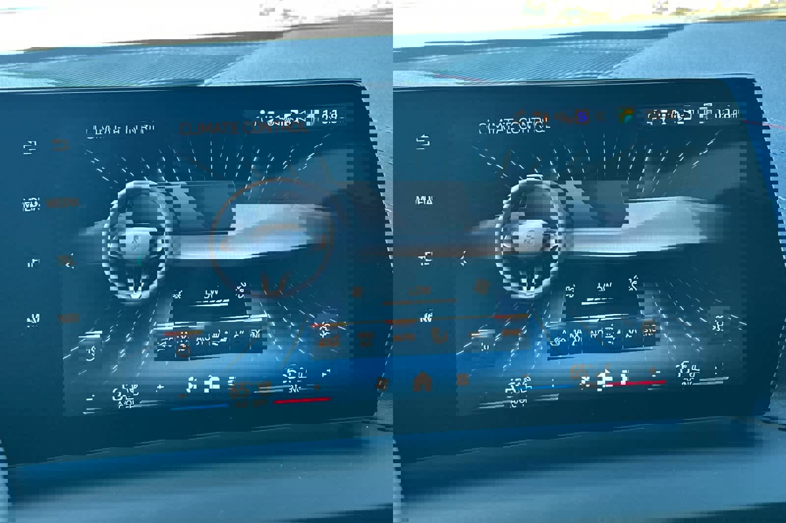 Used 2025 BMW 228i xDrive w/ Premium Package image 23