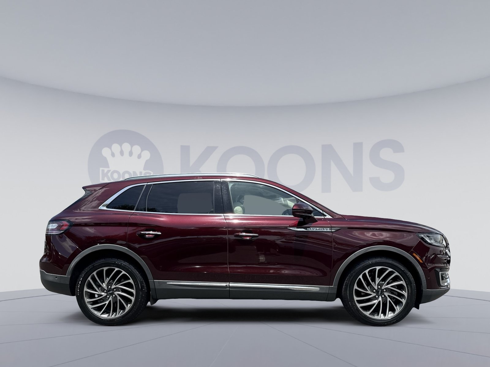 Used 2019 Lincoln Nautilus Reserve AWD/4WD image 8