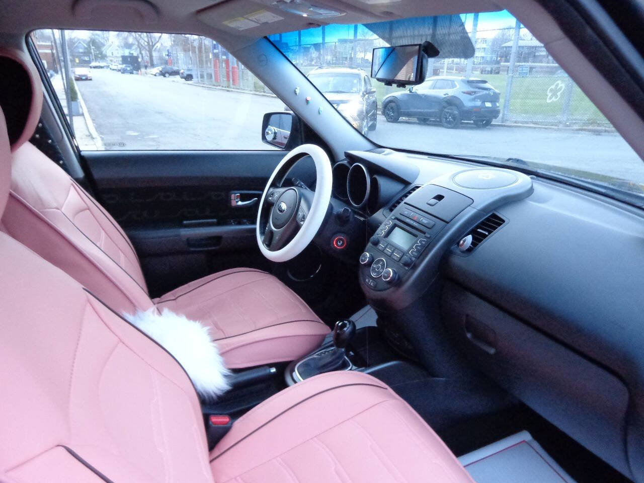 Used 2013 Kia Soul + image 29