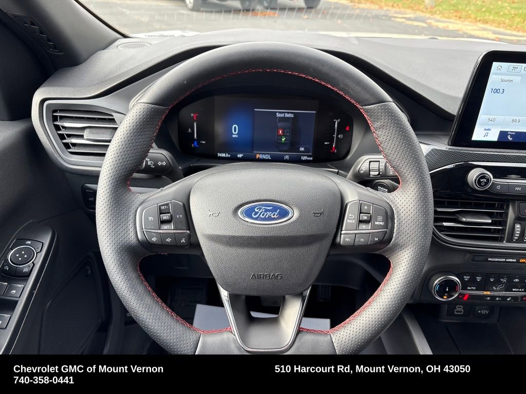 Used 2025 Ford Escape ST-Line Select image 16