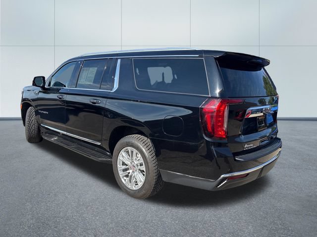 Used 2024 GMC Yukon XL SLT w/ SLT Luxury Package AWD/4WD image 2