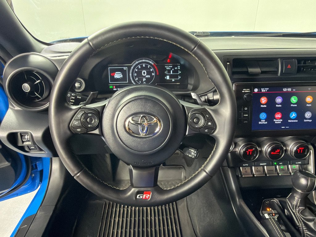 Used 2023 Toyota GR86 w/ ALL Weather Mat Package (TMS) RWD image 14