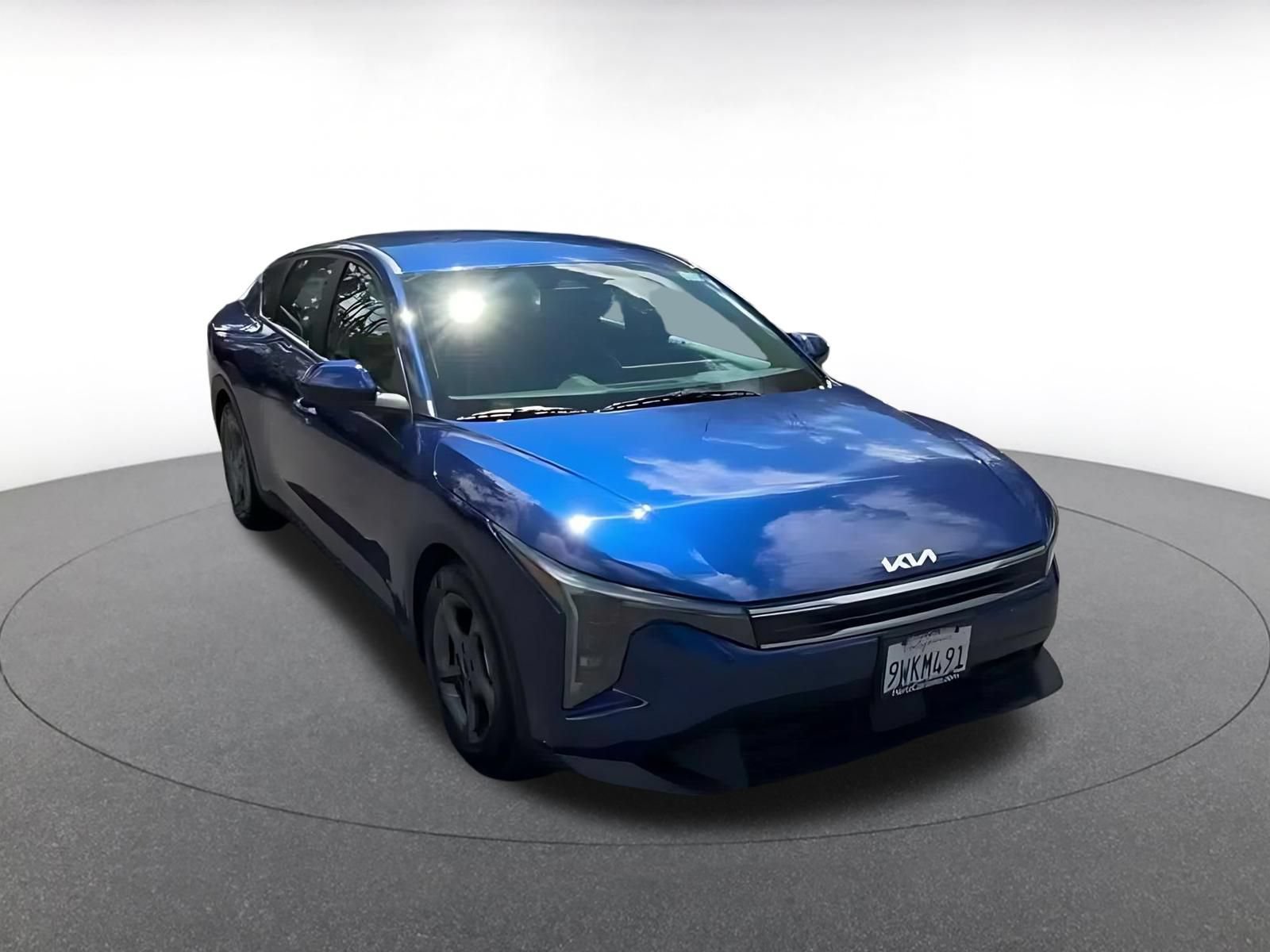 Used 2026 Kia K4 FWD image 3