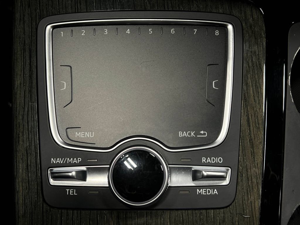 Used 2018 Audi Q7 3.0T Prestige image 28