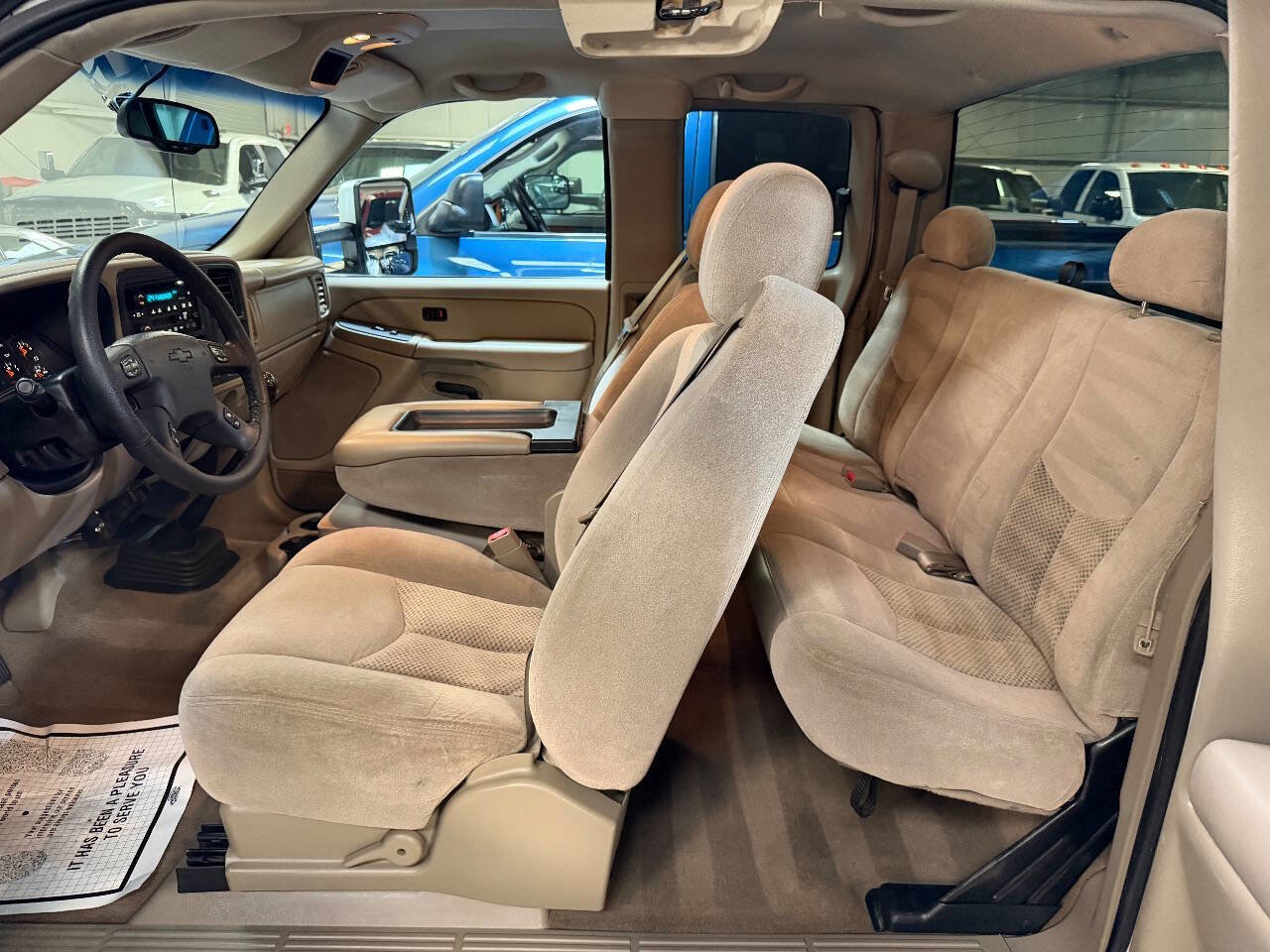 Used 2003 Chevrolet Silverado 3500 LS RWD image 9