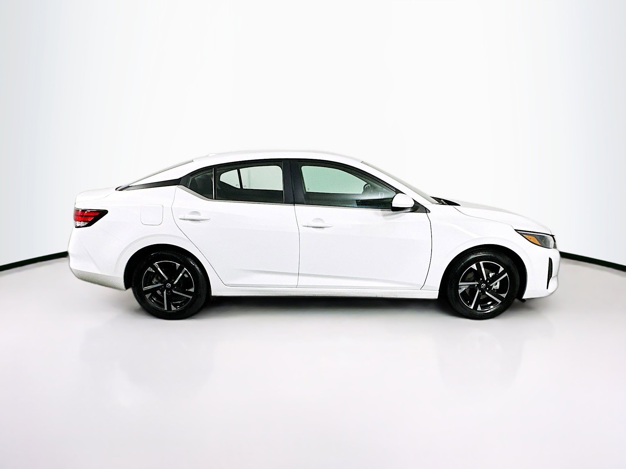 Used 2024 Nissan Sentra SV image 10