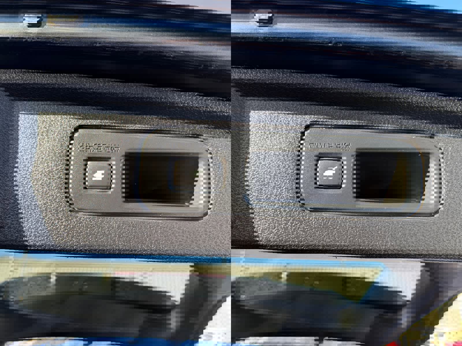 Used 2023 Honda Odyssey EX-L image 25