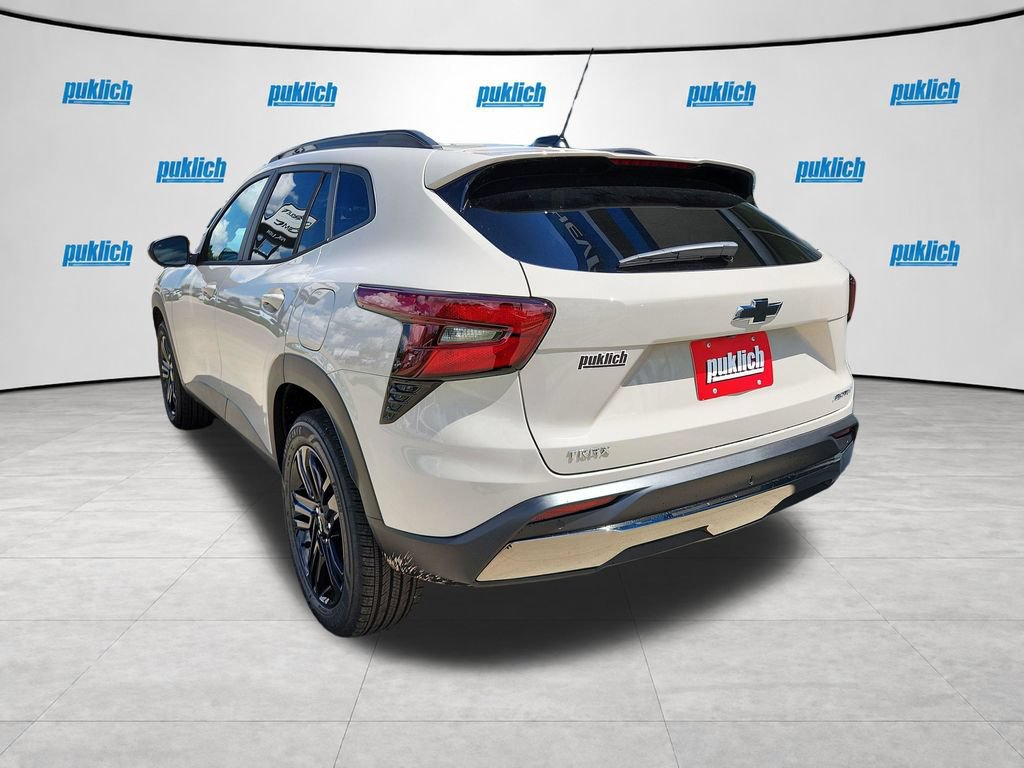 New 2026 Chevrolet Trax ACTIV w/ Driver Confidence Package FWD image 3