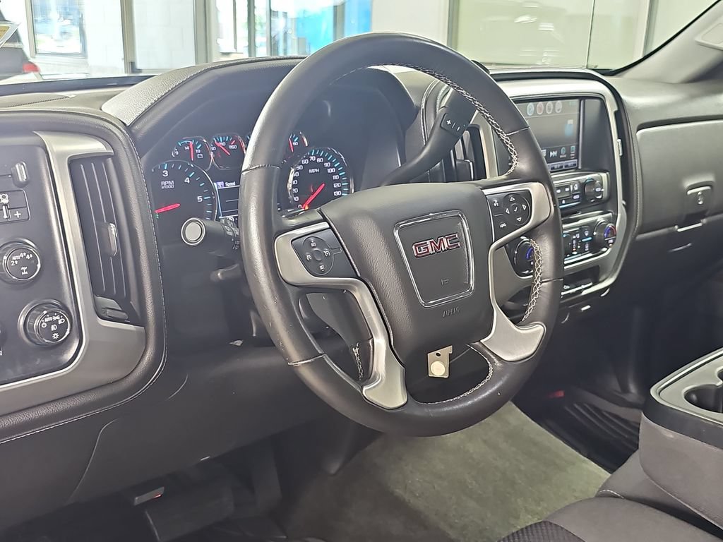 Used 2017 GMC Sierra 1500 SLE w/ SLE Value Package AWD/4WD image 19