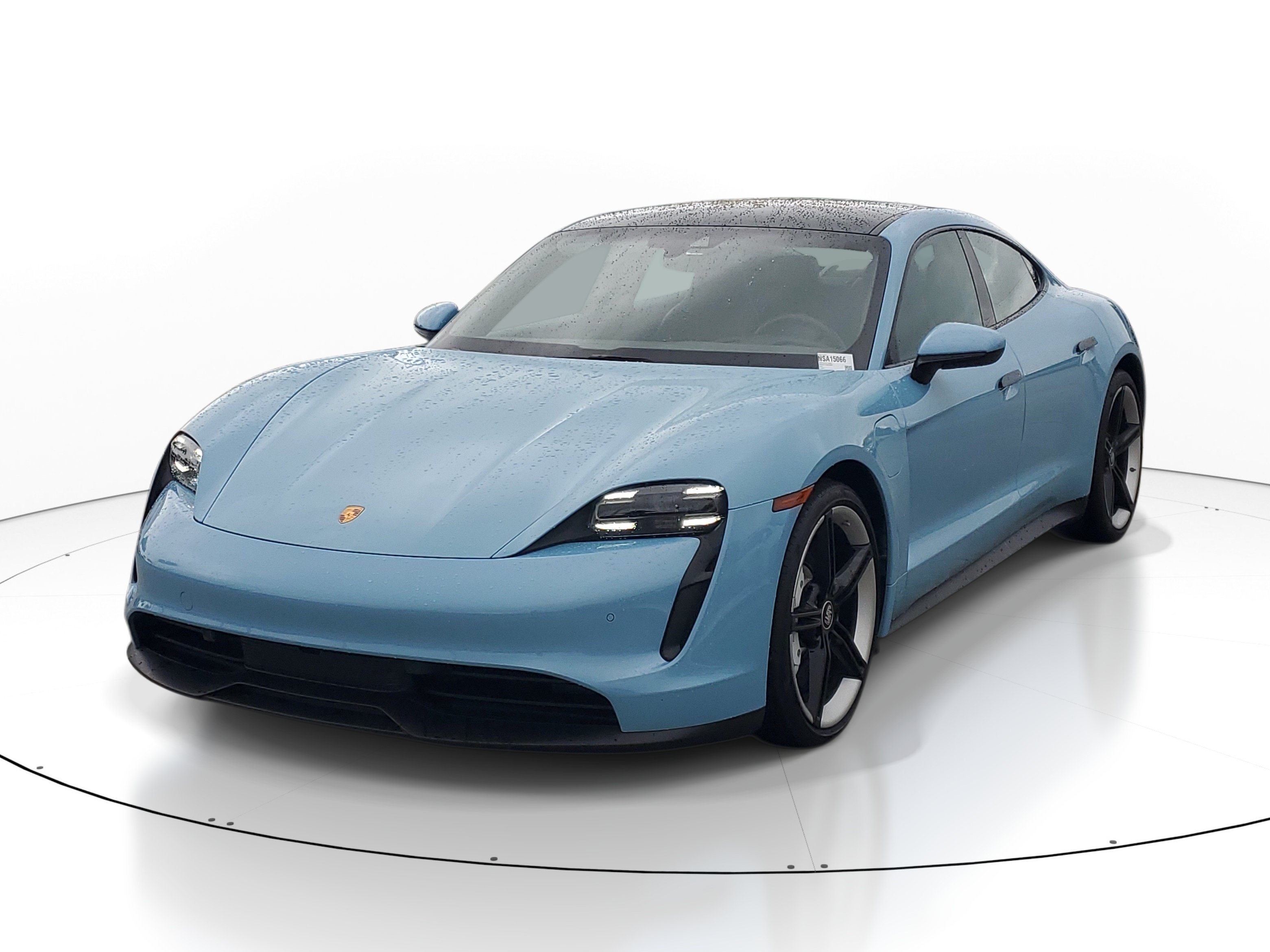 Used 2022 Porsche Taycan RWD image 3