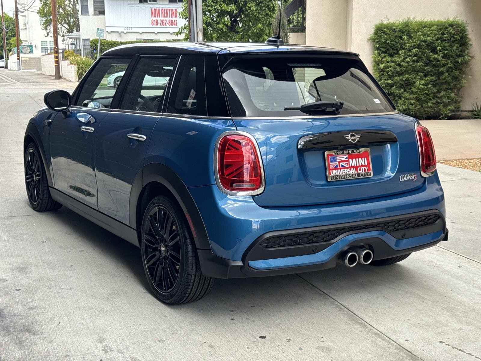 Certified 2023 MINI Cooper S image 3