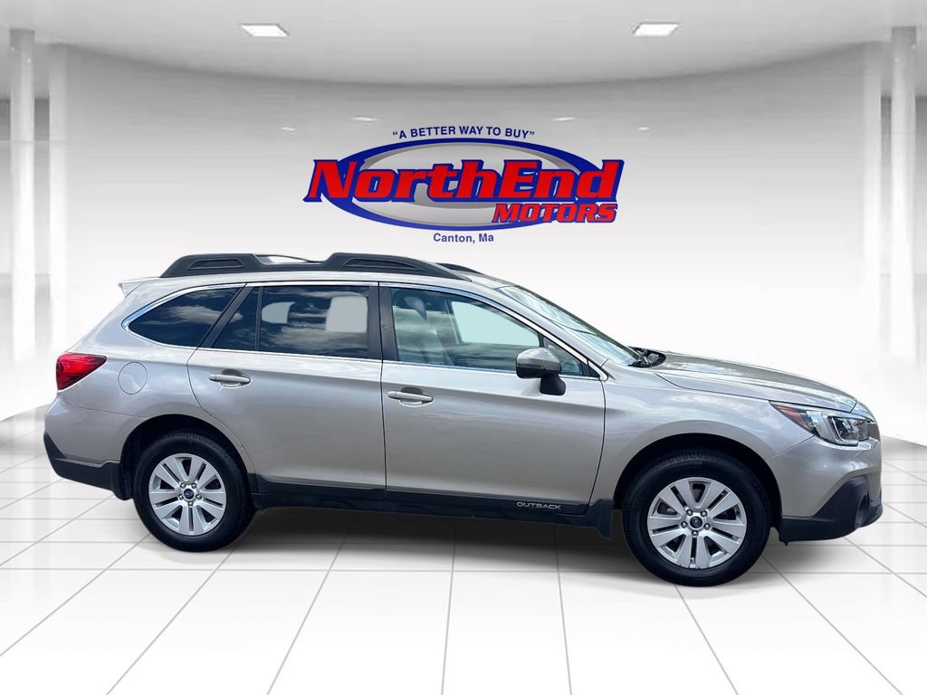 Used 2018 Subaru Outback 2.5i Premium AWD/4WD image 2