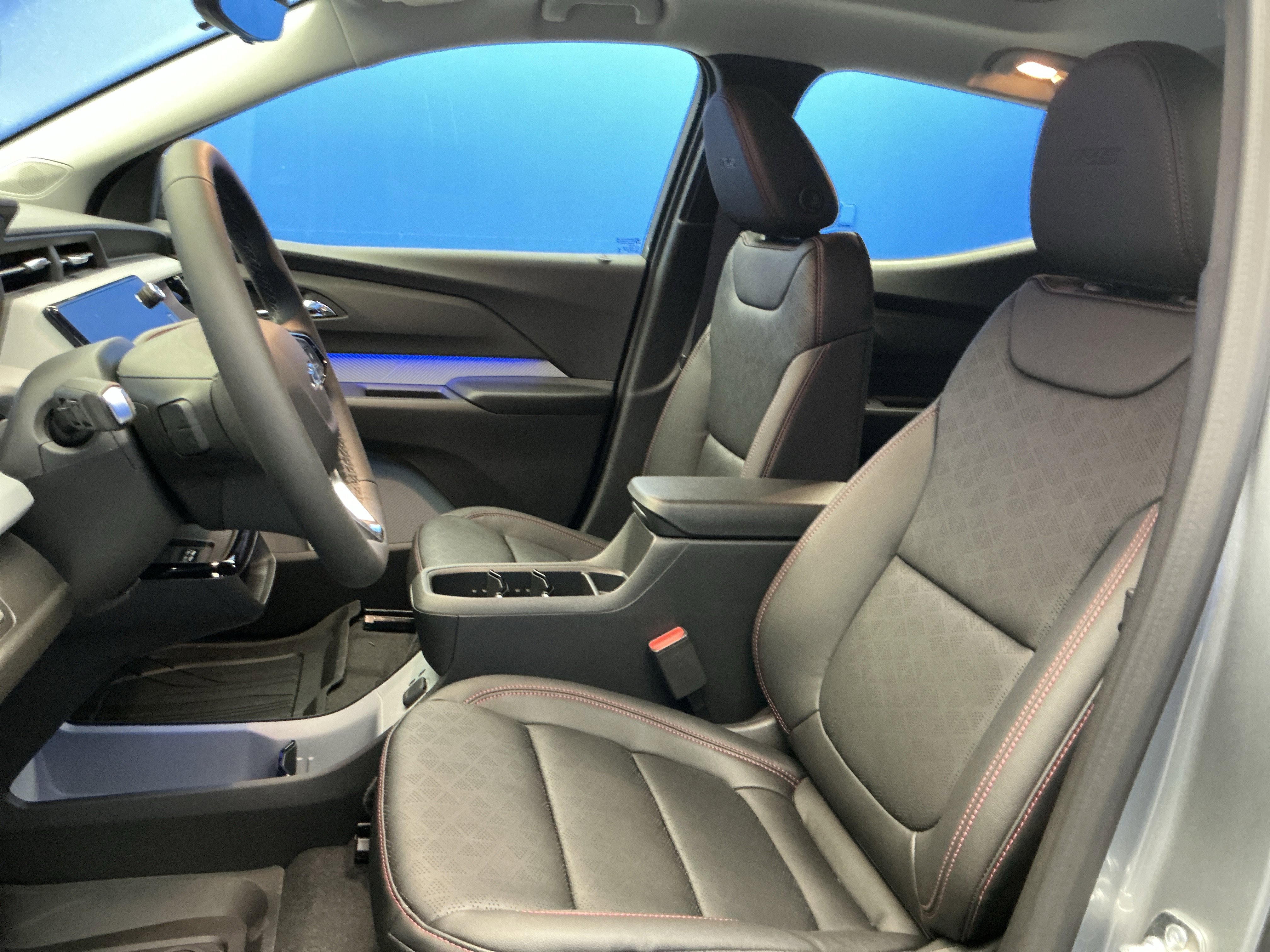 New 2027 Chevrolet Bolt RS w/ Technology Package image 12