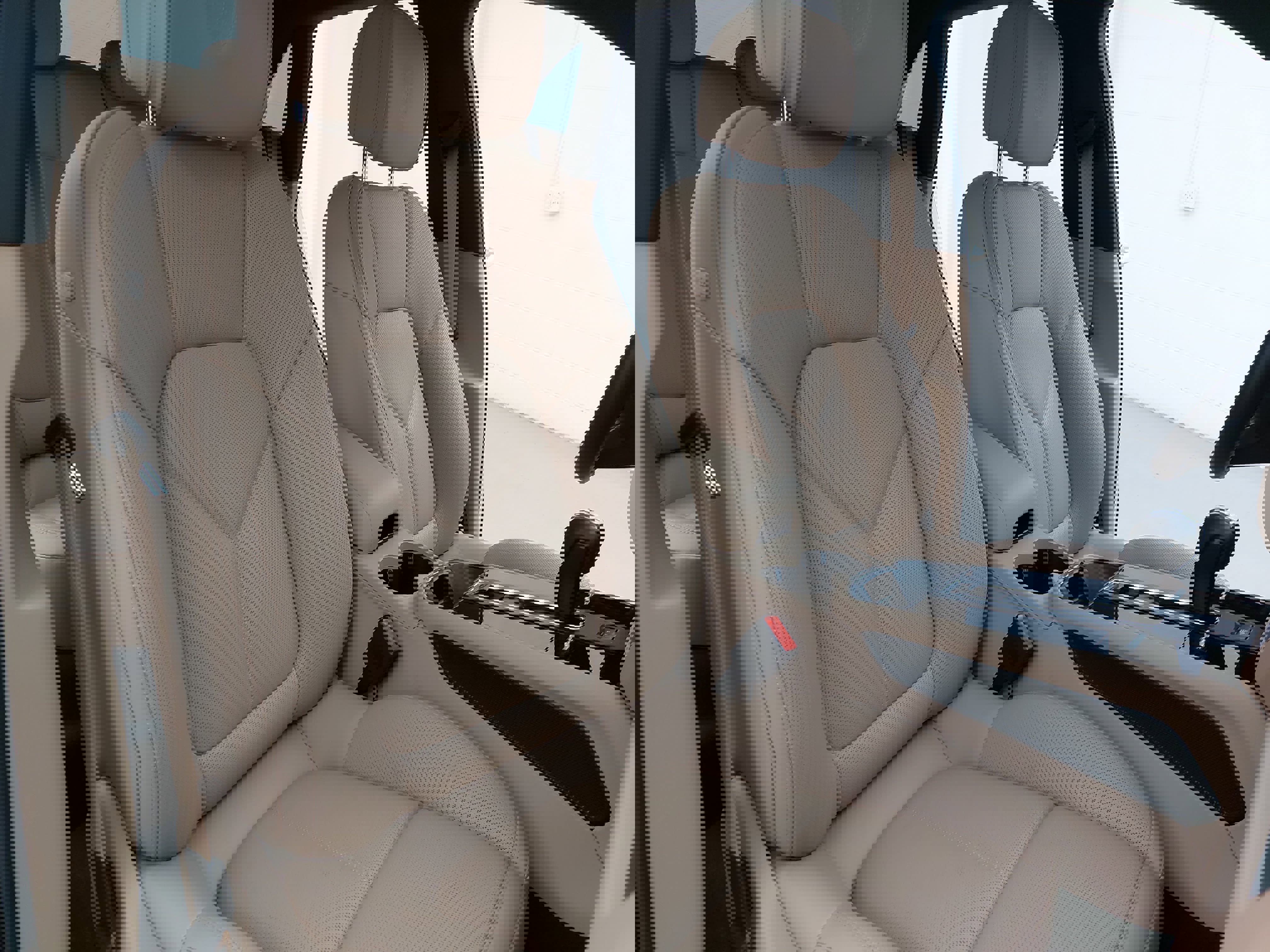 Certified 2026 Porsche Macan image 12