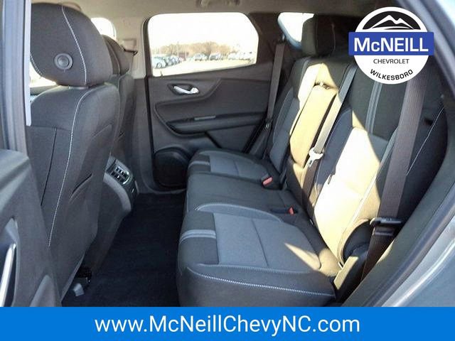 New 2025 Chevrolet Blazer LT w/ Convenience Package image 5