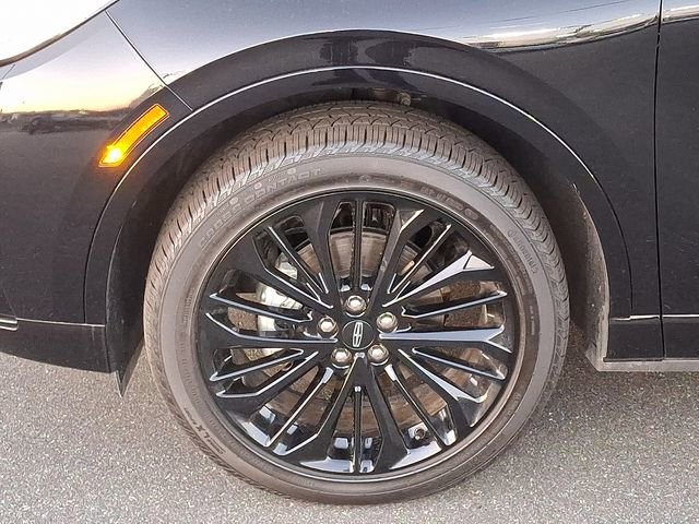 Certified 2025 Lincoln Corsair Reserve w/ Jet Appearance Package AWD/4WD image 27
