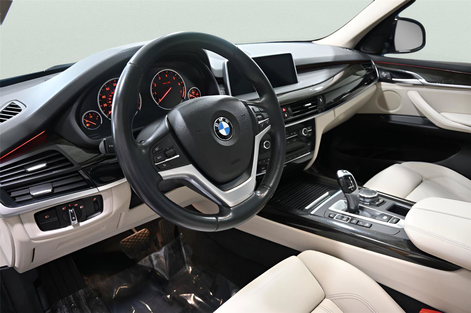 Used 2016 BMW X5 xDrive35i AWD/4WD image 10