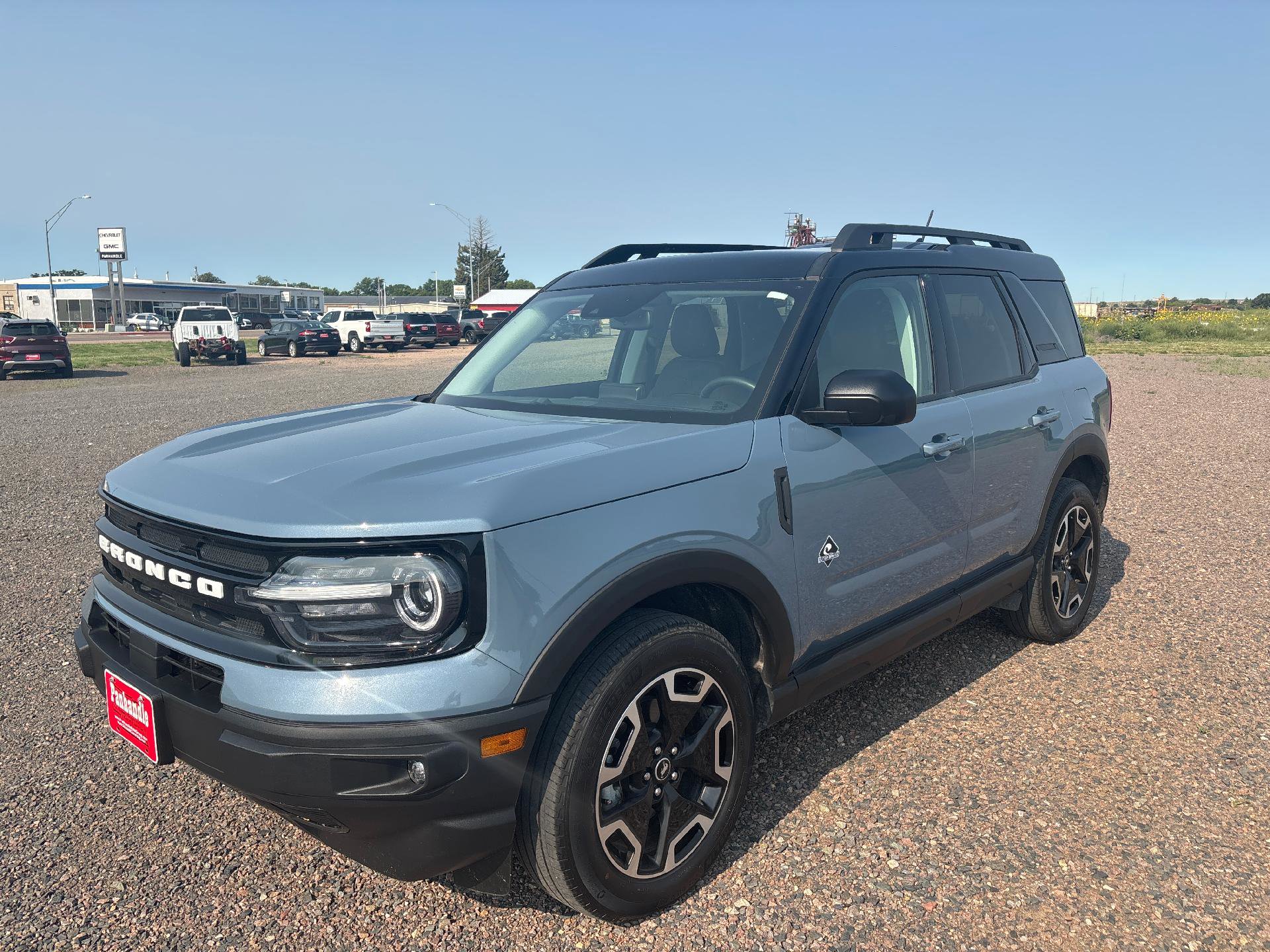 Used 2024 Ford Bronco Sport Outer Banks w/ Tech Package image 1