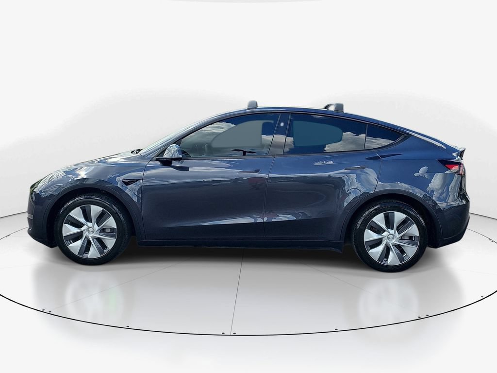 Used 2024 Tesla Model Y Long Range AWD/4WD image 10