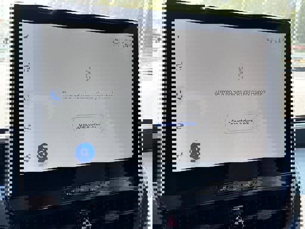 Used 2025 Toyota Corolla FX w/ Convenience Package FWD image 14