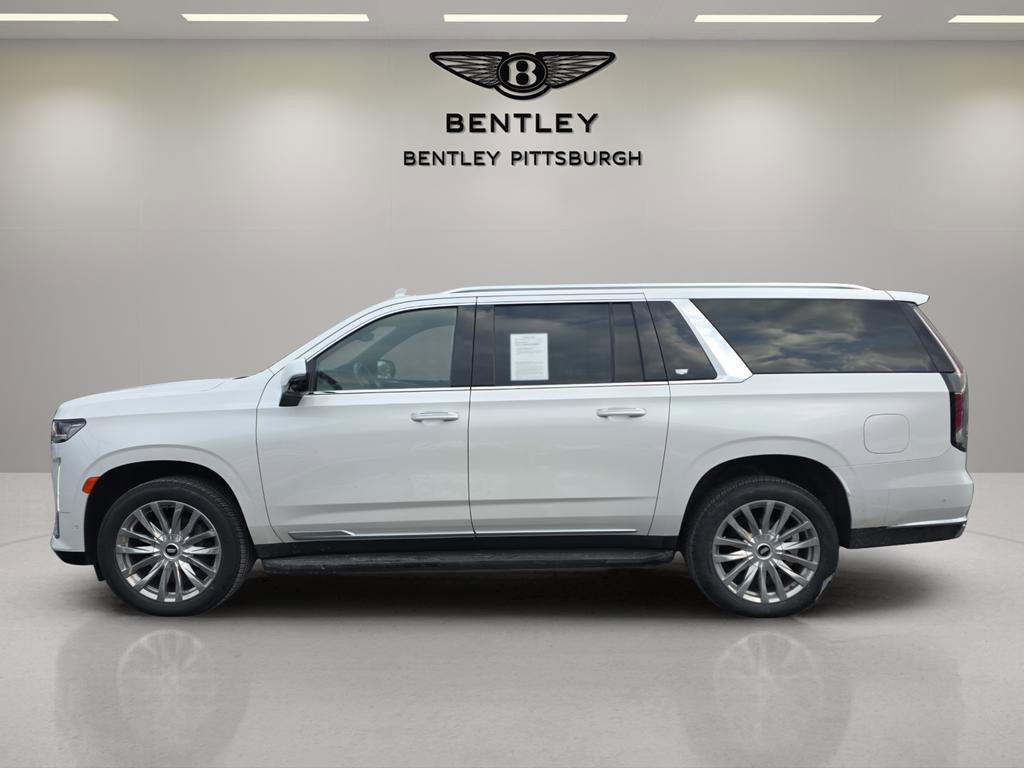 Used 2022 Cadillac Escalade ESV Premium Luxury AWD/4WD image 8