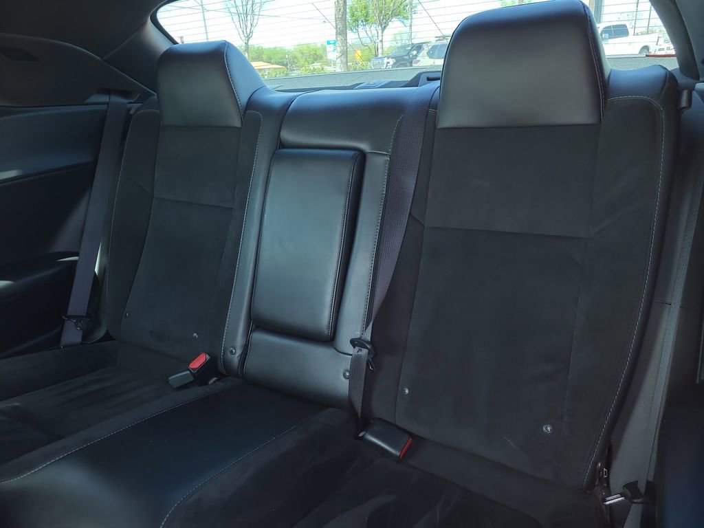 Used 2020 Dodge Challenger R/T w/ Plus Package image 9