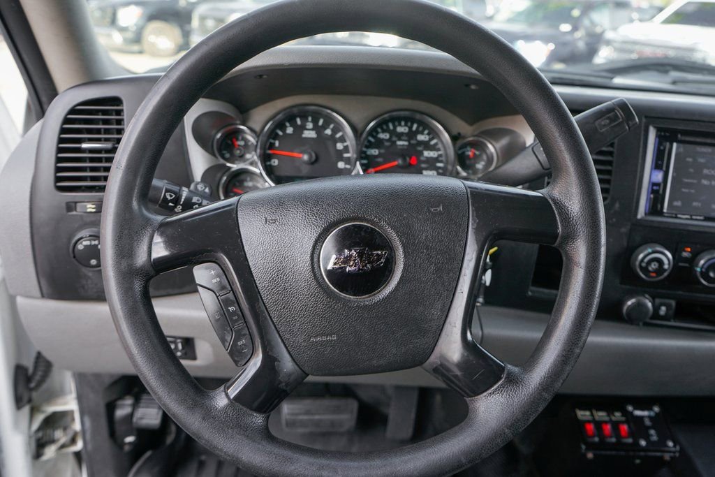 Used 2012 Chevrolet Silverado 3500 W/T RWD image 22