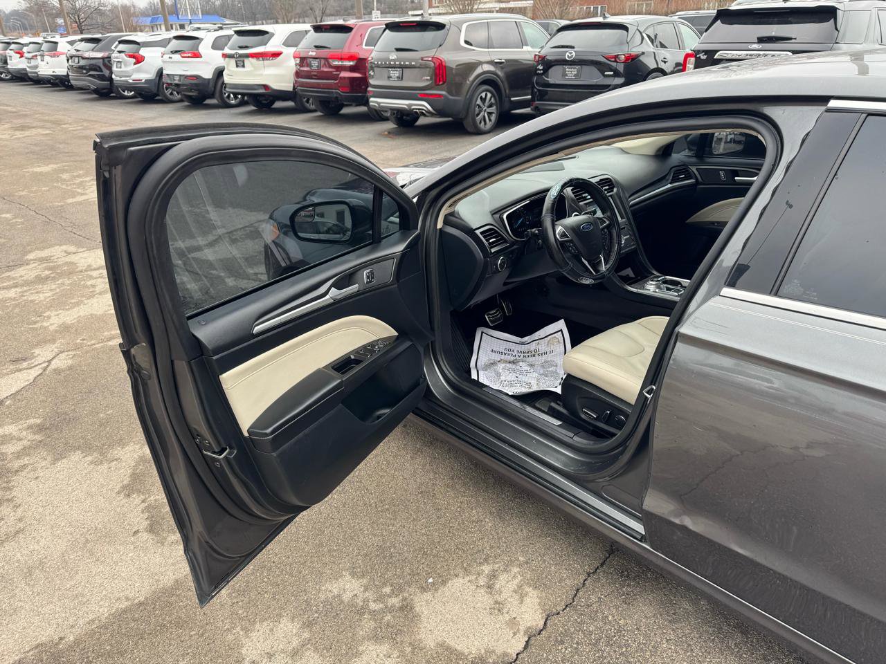 Used 2017 Ford Fusion Titanium image 15