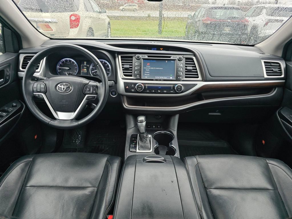 Used 2016 Toyota Highlander Limited AWD/4WD image 14