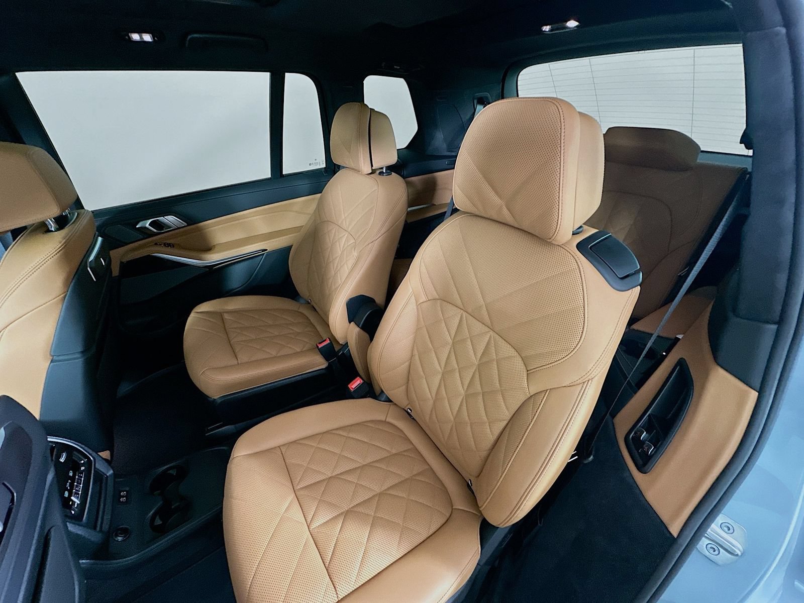 New 2027 BMW X7 xDrive40i w/ Executive Package AWD/4WD image 35